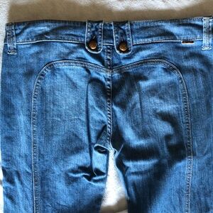 Ditto’s 🧡🤎saddleback low rise jeans 👖👖w/ charm bracelet sz30 🧡🤎